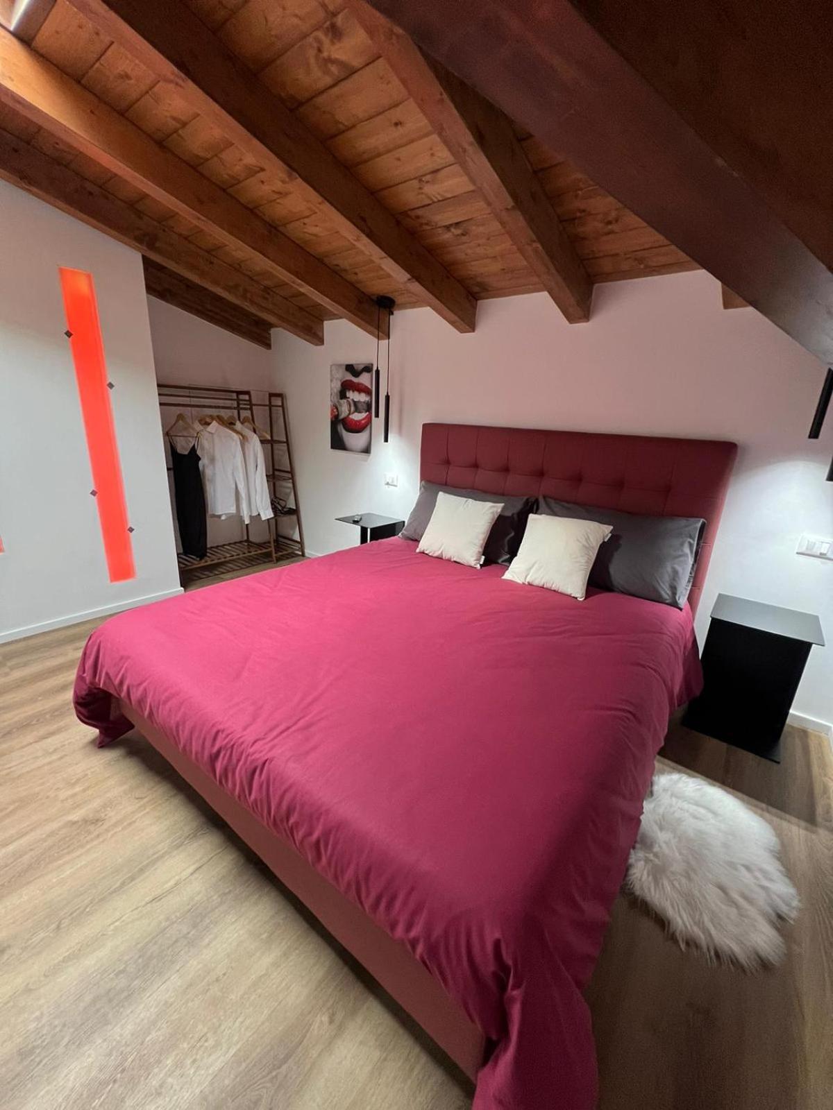 Abitare Il Tempo-Elegante E Moderno-Ad 1 Bus Da Roma Apartment Velletri Ngoại thất bức ảnh